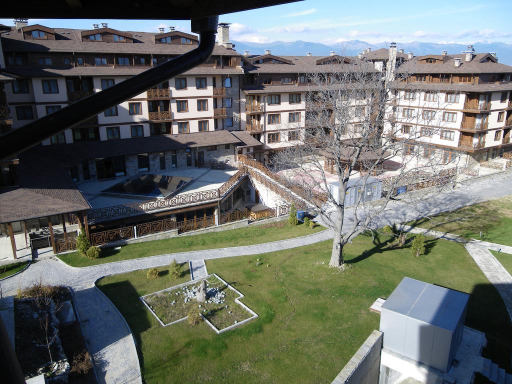 Neon Gondola Lift Apartments Bansko Exterior photo